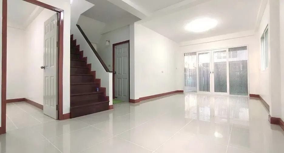 For sale 4 bedrooms house in Bang Bua Thong, Nonthaburi