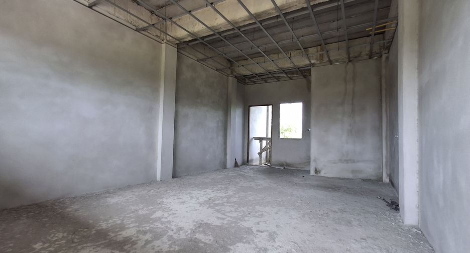 Gewerbefläche zum Kauf mit 30 Zimmer in Mueang Rayong, Rayong
