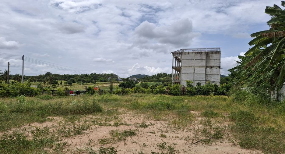 Gewerbefläche zum Kauf mit 30 Zimmer in Mueang Rayong, Rayong