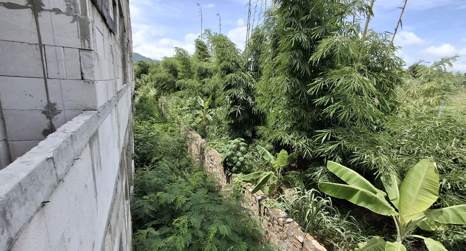 Gewerbefläche zum Kauf mit 30 Zimmer in Mueang Rayong, Rayong