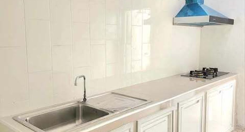 Casa adosada en venta de 3 habitaciones en Mueang Phuket, Phuket