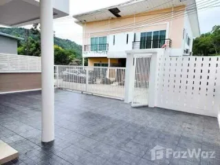 Casa adosada en venta de 3 habitaciones en Mueang Phuket, Phuket