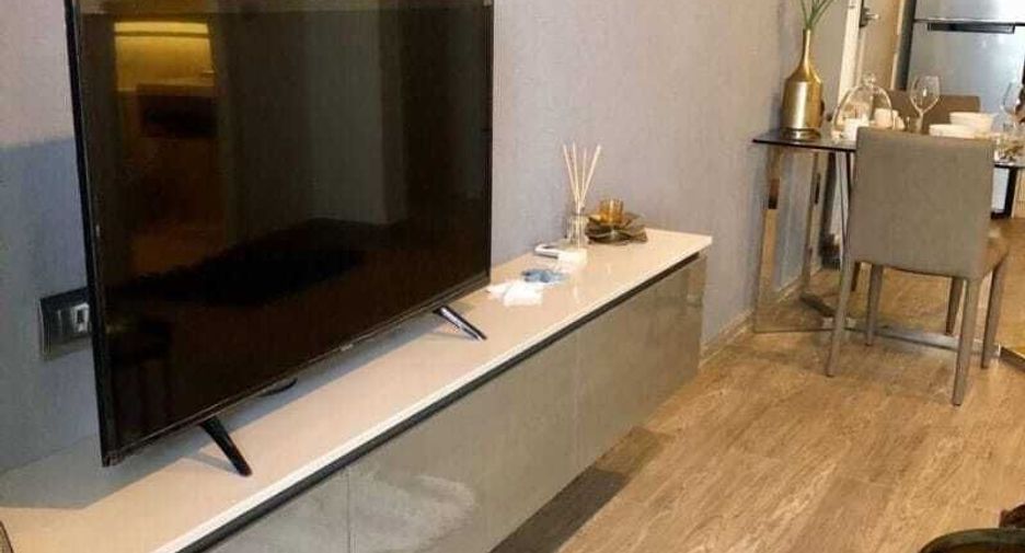 For sale 2 ベッドルーム condo in Bang Lamung, Chonburi