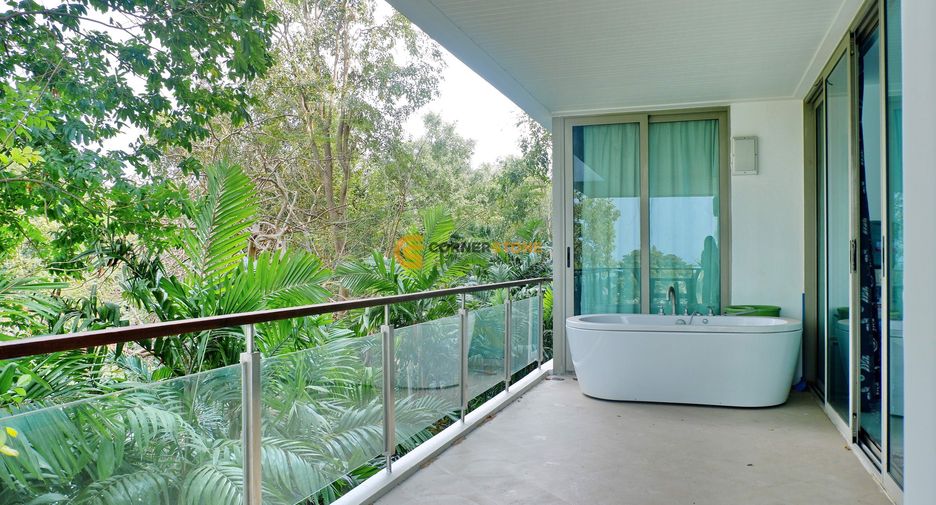For rent 3 bedrooms condo in Bang Lamung, Chonburi