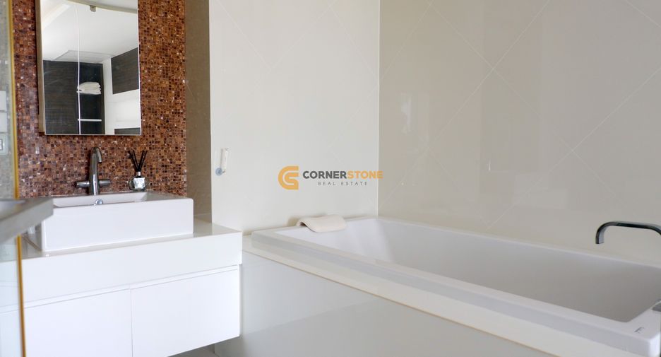 For rent 3 bedrooms condo in Bang Lamung, Chonburi