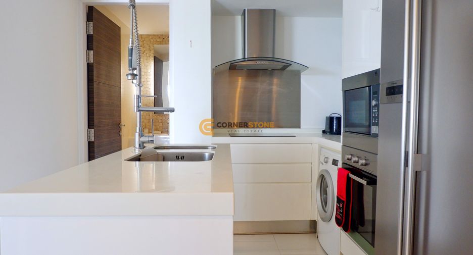 For rent 3 bedrooms condo in Bang Lamung, Chonburi