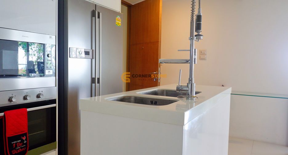 For rent 3 bedrooms condo in Bang Lamung, Chonburi
