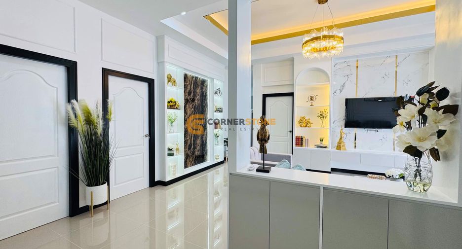 For rent 4 bedrooms house in Bang Lamung, Chonburi