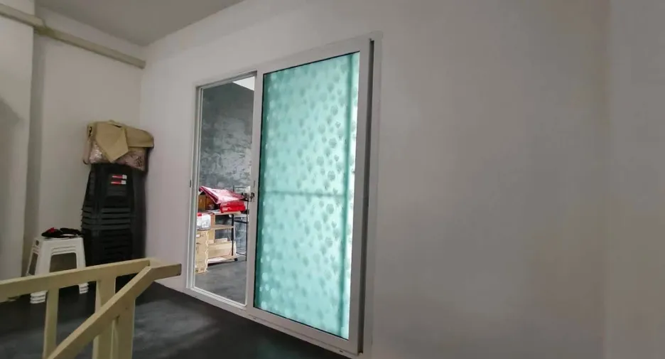 For sale 3 bedrooms retail Space in Mueang Chiang Mai, Chiang Mai