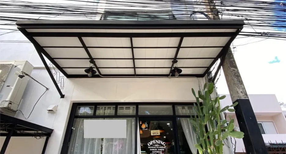 For sale 3 bedrooms retail Space in Mueang Chiang Mai, Chiang Mai