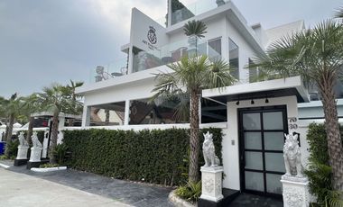出售 和 出租 8 卧室 别墅 在 Bang Lamung, Chon Buri