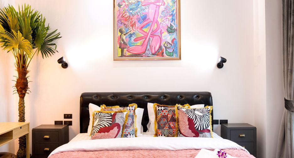 À vendre et à louer 10 chambres villa à Bang Lamung, Chonburi