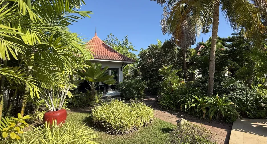 À vendre 6 chambres villa à Hua Hin, Prachuap Khiri Khan