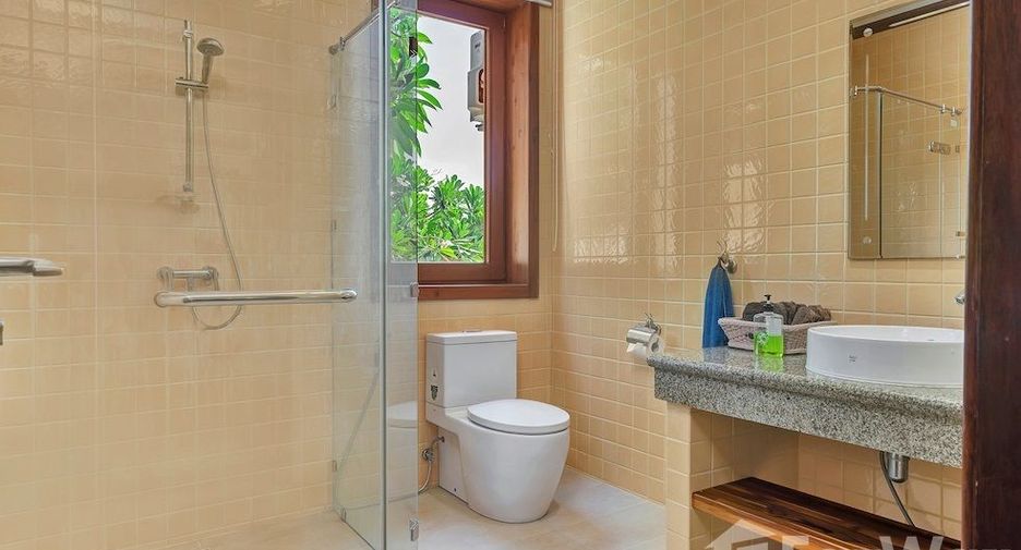 À vendre et à louer 5 chambres villa à Ko Samui, Surat Thani