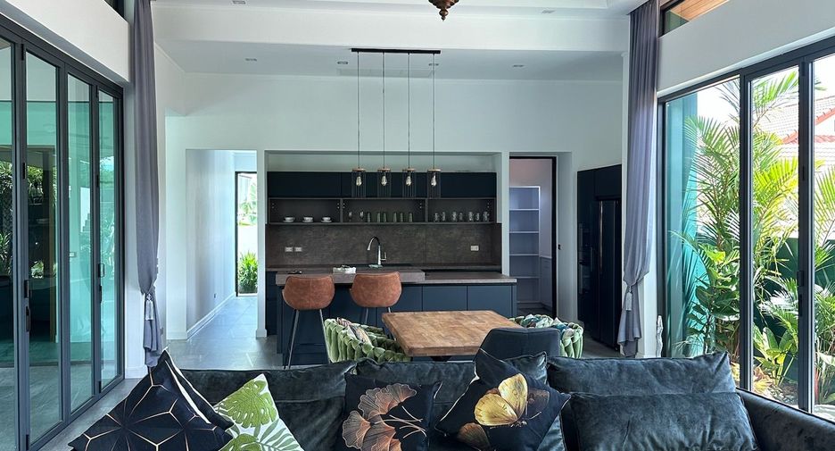 For sale and for rent 3 bedrooms villa in Thalang, Phuket
