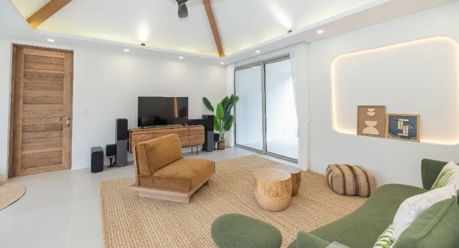 For sale and for rent 5 bedrooms house in Thalang, Phuket