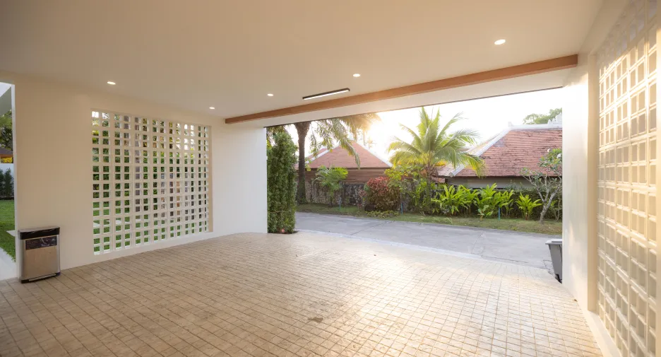 For sale and for rent 5 bedrooms house in Thalang, Phuket