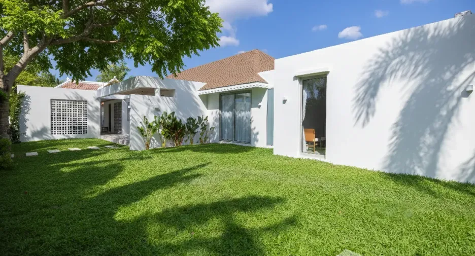 For sale and for rent 5 bedrooms house in Thalang, Phuket