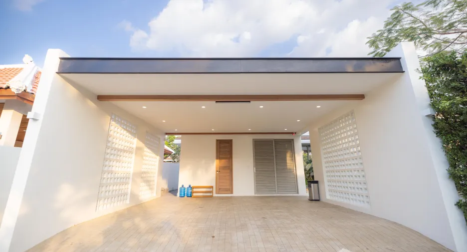 For sale and for rent 5 bedrooms house in Thalang, Phuket