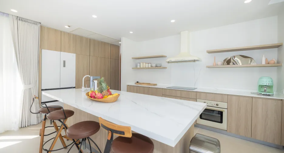 For sale and for rent 5 bedrooms house in Thalang, Phuket