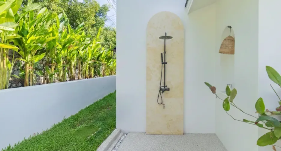 For sale and for rent 5 bedrooms house in Thalang, Phuket
