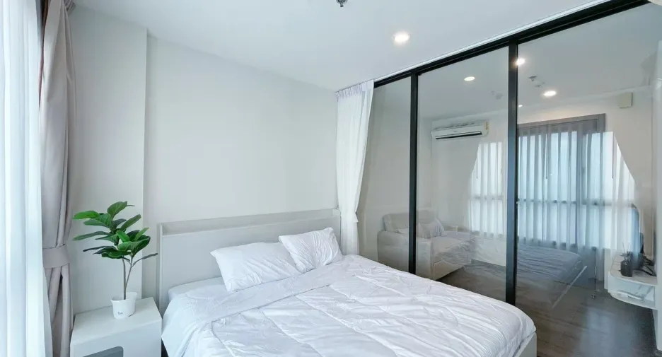 For sale studio condo in Watthana, Bangkok