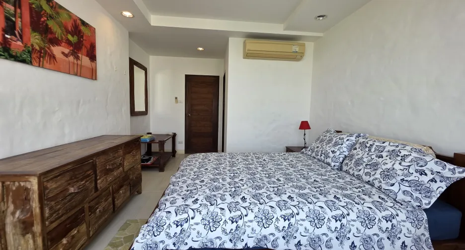 For rent 2 bedrooms condo in Hua Hin, Prachuap Khiri Khan