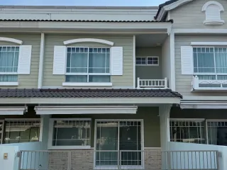 出售 2 卧室 联排别墅 在 Bang Phli, Samut Prakan