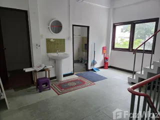 Reihenhaus zur Miete mit 3 Zimmer in Bang Rak, Bangkok