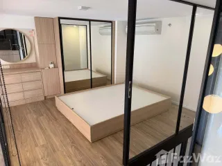 Condo en venta de 2 habitaciones en Khlong Toei, Bangkok