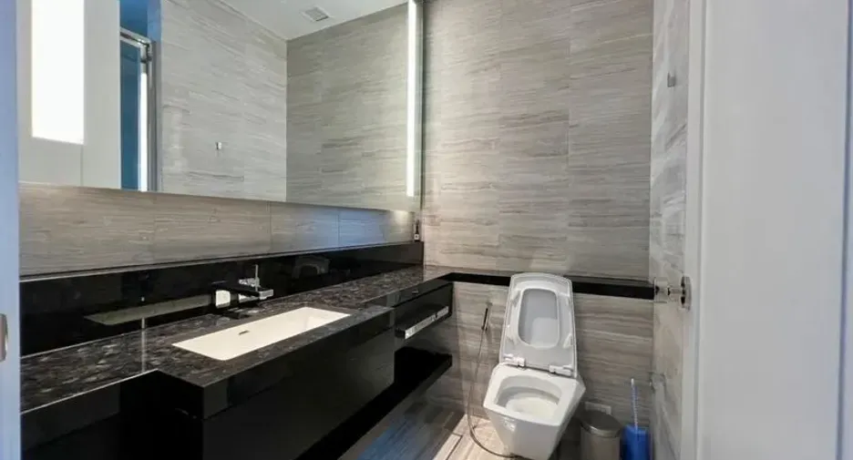 For rent 2 bedrooms condo in Bang Kho Laem, Bangkok