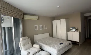 For rent studio condo in Bang Rak, Bangkok