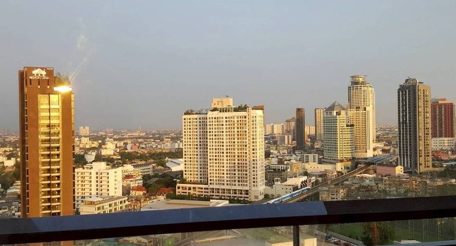 For rent 1 bed condo in Khlong Toei, Bangkok