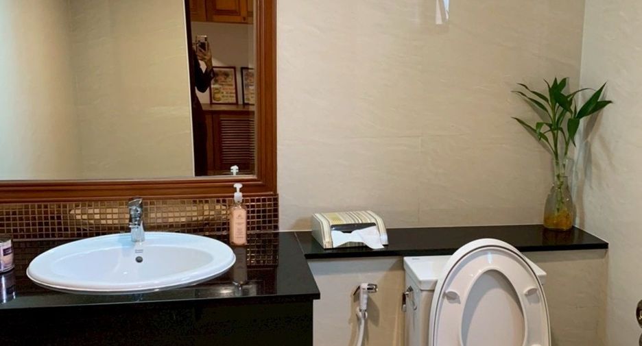For rent 3 ベッドルーム apartment in Watthana, Bangkok