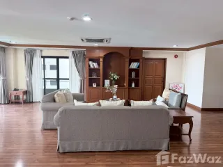 À louer 3 chambres appartement à Watthana, Bangkok