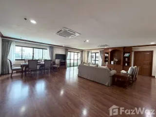 À louer 3 chambres appartement à Watthana, Bangkok