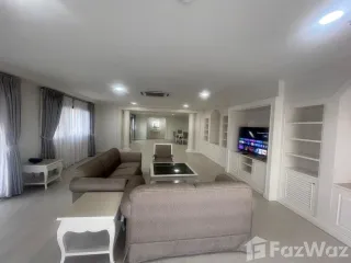 Apartamento en alquiler de 3 habitaciones en Watthana, Bangkok