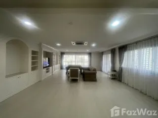 Apartamento en alquiler de 3 habitaciones en Watthana, Bangkok