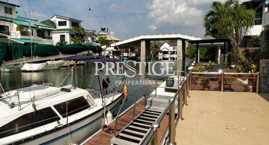 Haus zum Kauf mit 3 Zimmer in Sattahip, Chonburi