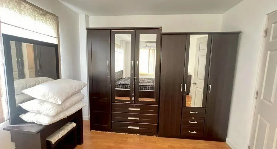 For rent 3 bedrooms house in Prawet, Bangkok