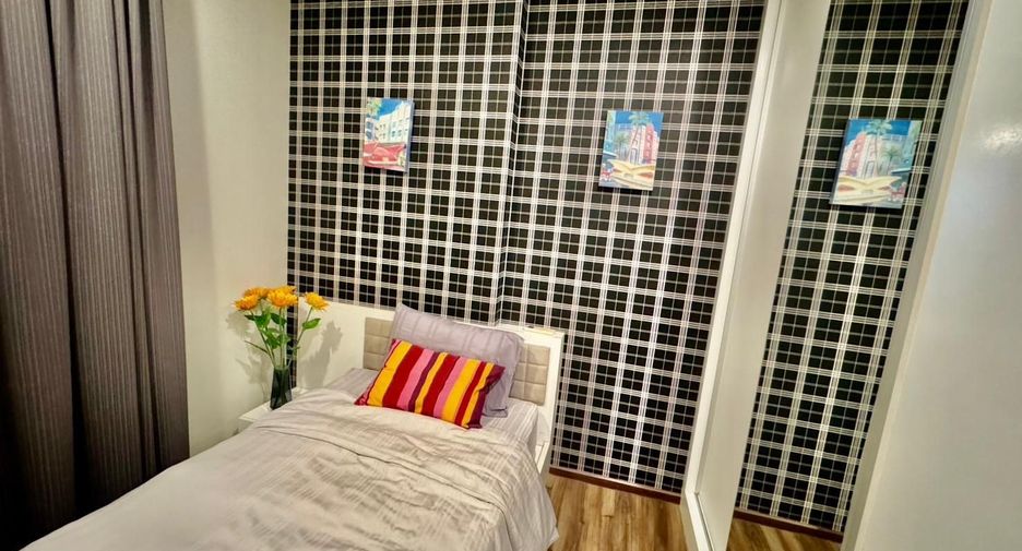 For rent 2 bedrooms condo in Khlong Toei, Bangkok