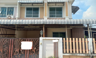 For sale 3 bedrooms townhouse in Phra Samut Chedi, Samut Prakan