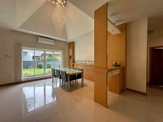 À louer 3 chambres maison à Bang Lamung, Chonburi