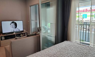 For sale 2 bedrooms condo in Mueang Samut Prakan, Samut Prakan