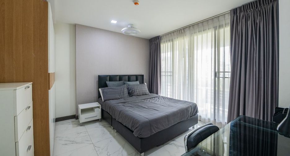 For sale 3 bedrooms condo in South Pattaya, Pattaya