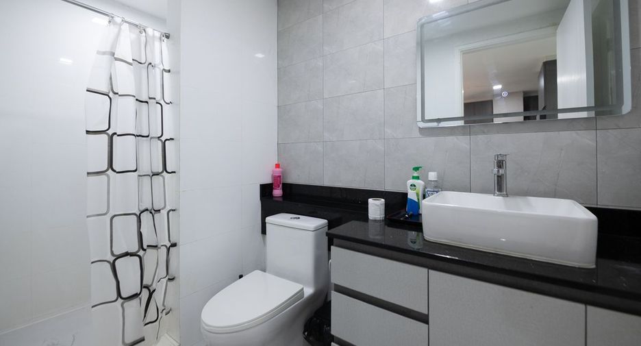 For sale 3 bedrooms condo in South Pattaya, Pattaya