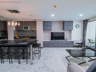 For sale 3 bedrooms condo in Bang Lamung, Chonburi