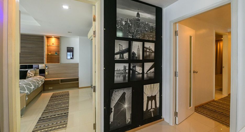 For sale 3 bedrooms condo in South Pattaya, Pattaya