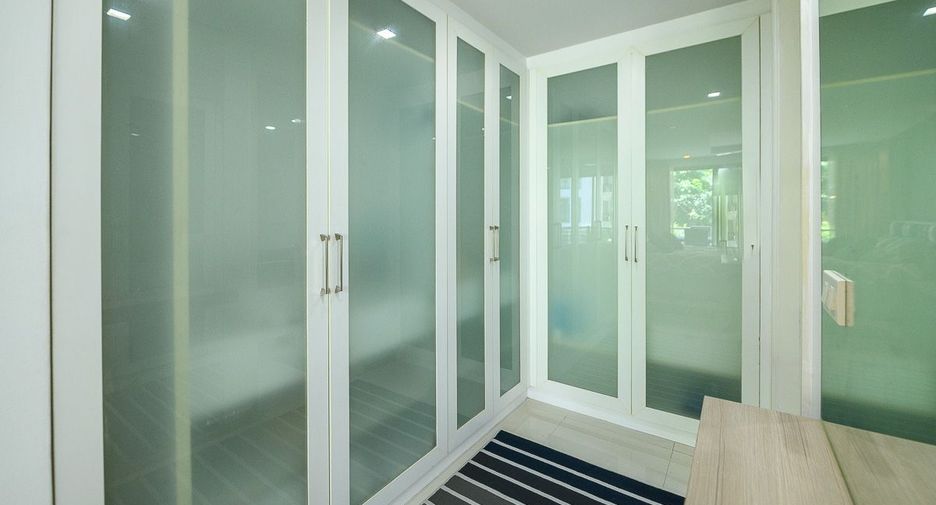 For sale 3 bedrooms condo in South Pattaya, Pattaya