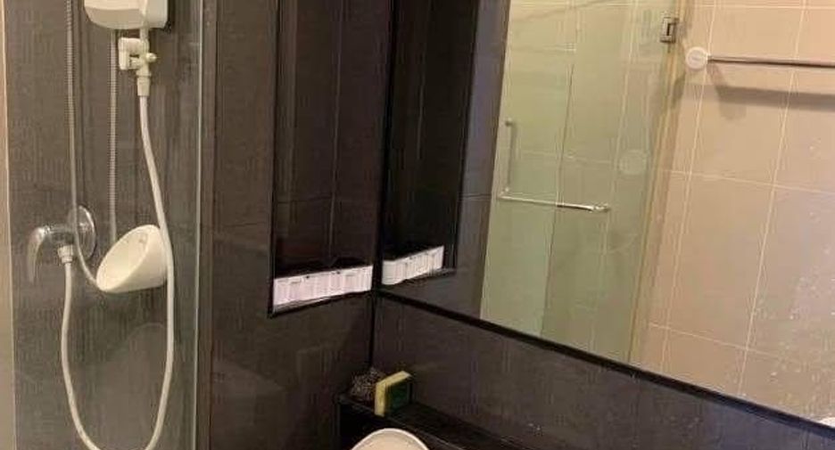For rent 1 bed condo in Thon Buri, Bangkok